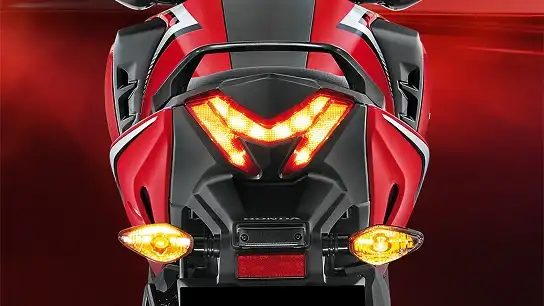 Signature-LED-tail-lamp